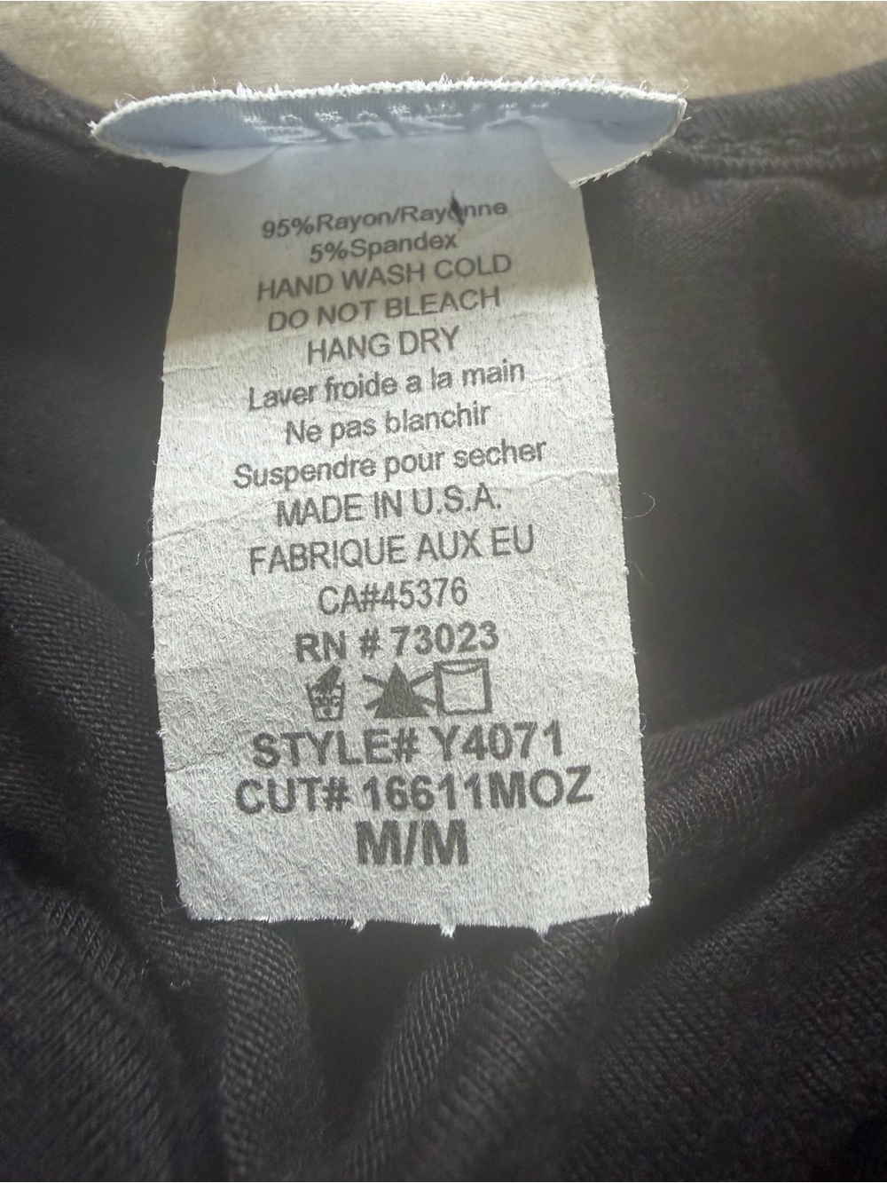 Suzy Shier Black Cold Shoulder Ruched Sleeve Top Size Medium - Picture 6 of 8